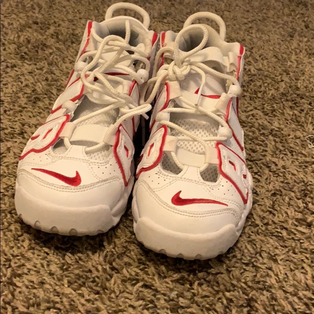 Sz 4 Nike Airs